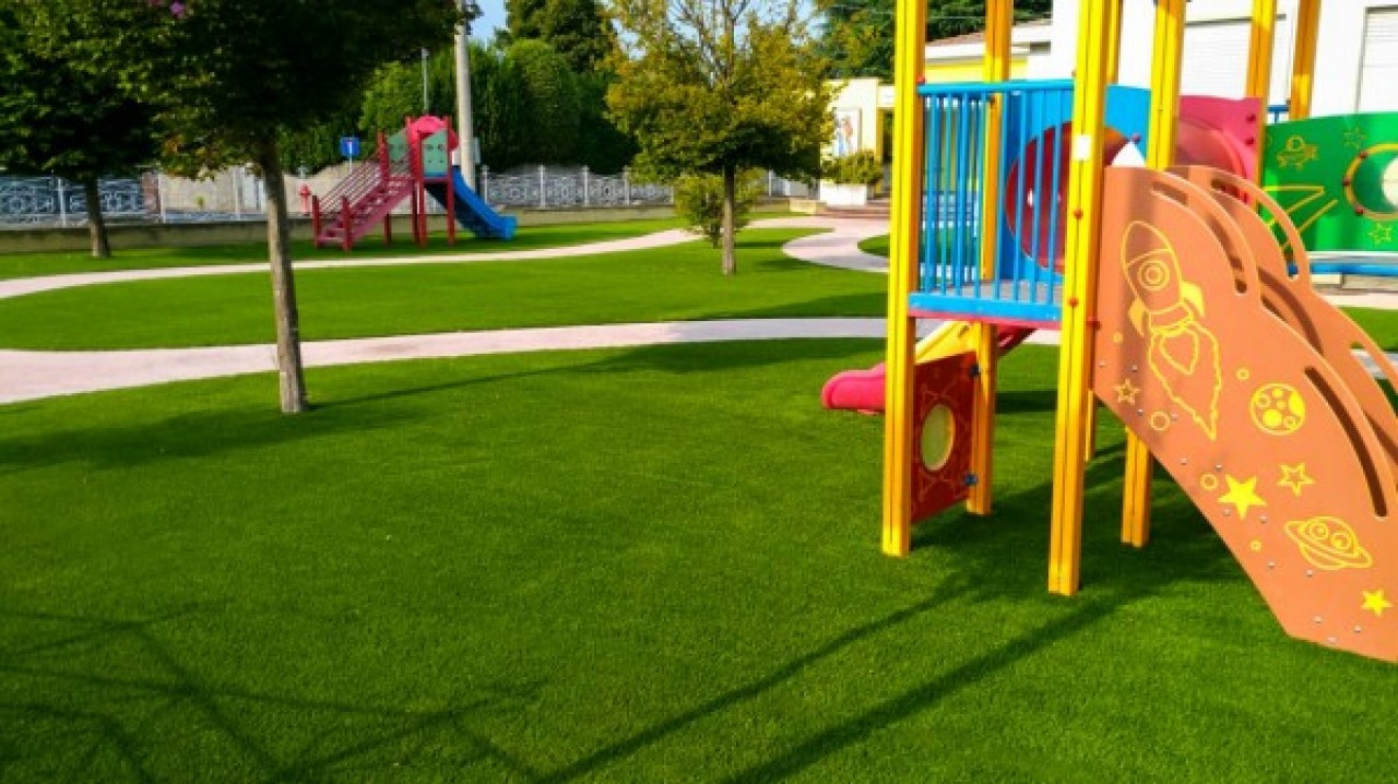 synthetic grass carpet
