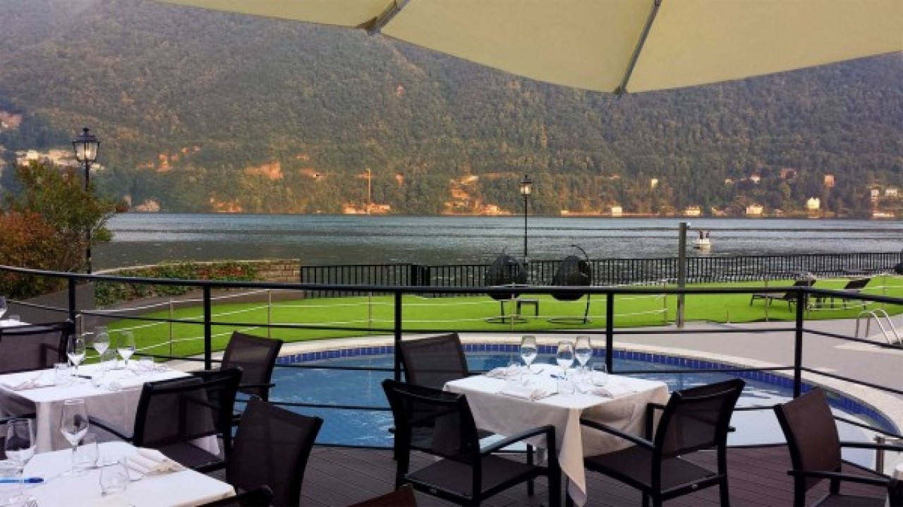 gazon synthétique pour restaurants