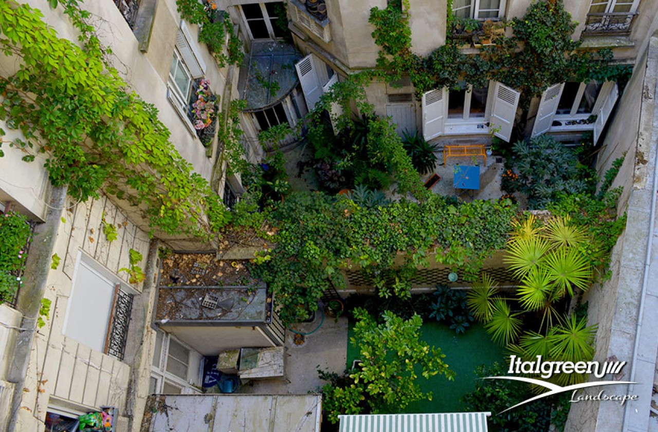 giardino-condominiale-erba-sintetica giardino condominiale erba sintetica