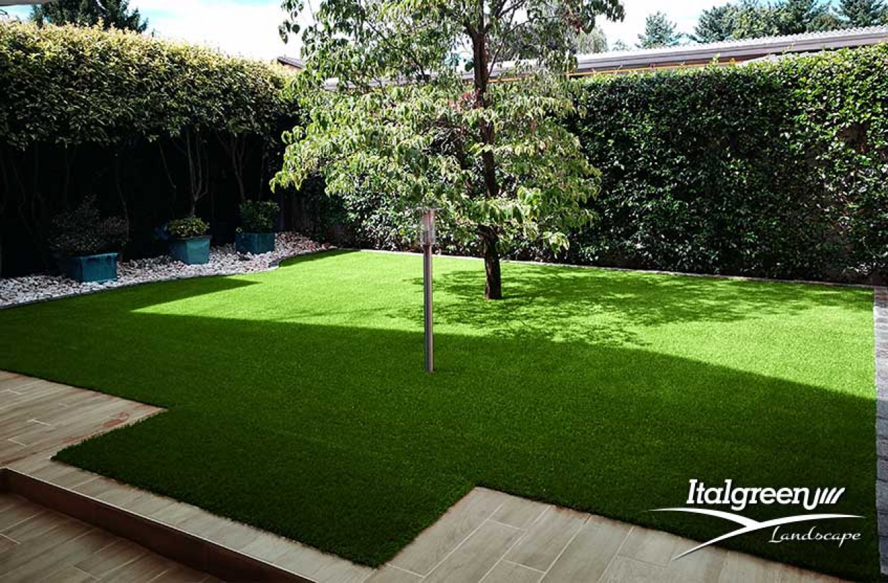 giardino-del-mese-erba-sintetica-per-inverno tappeto erba sintetica